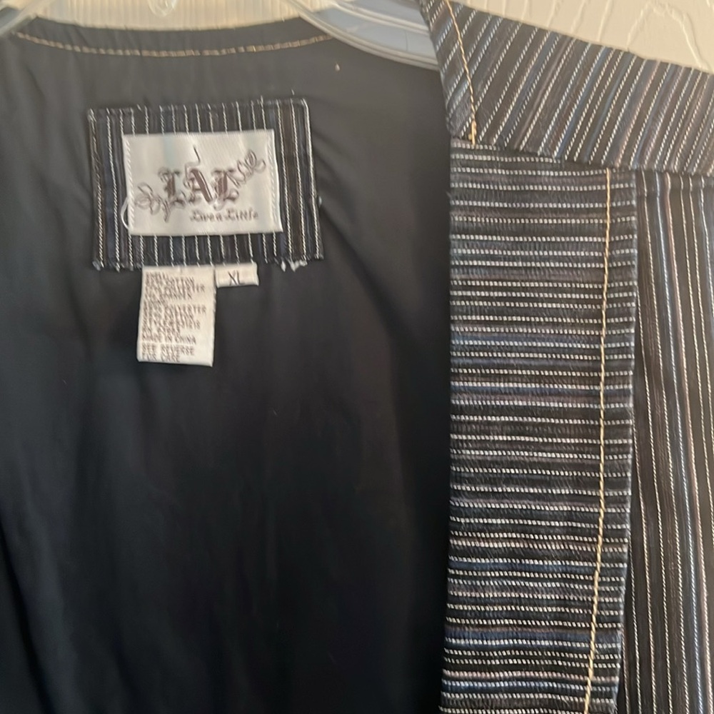 Dark Blue and White Striped Vest - Picture 3 of 6